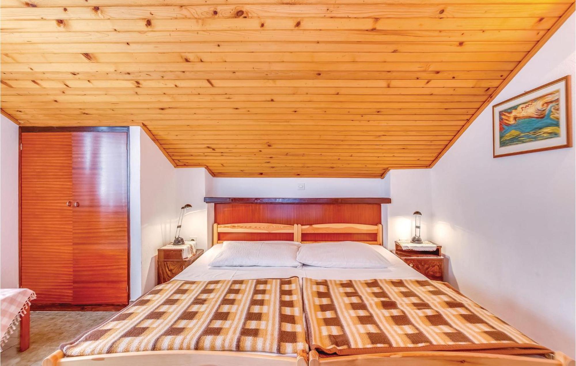 Cozy Apartment In Crikvenica With Wifi Eksteriør bilde