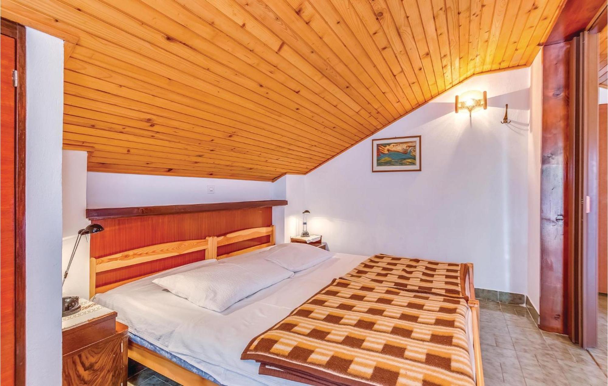 Cozy Apartment In Crikvenica With Wifi Eksteriør bilde